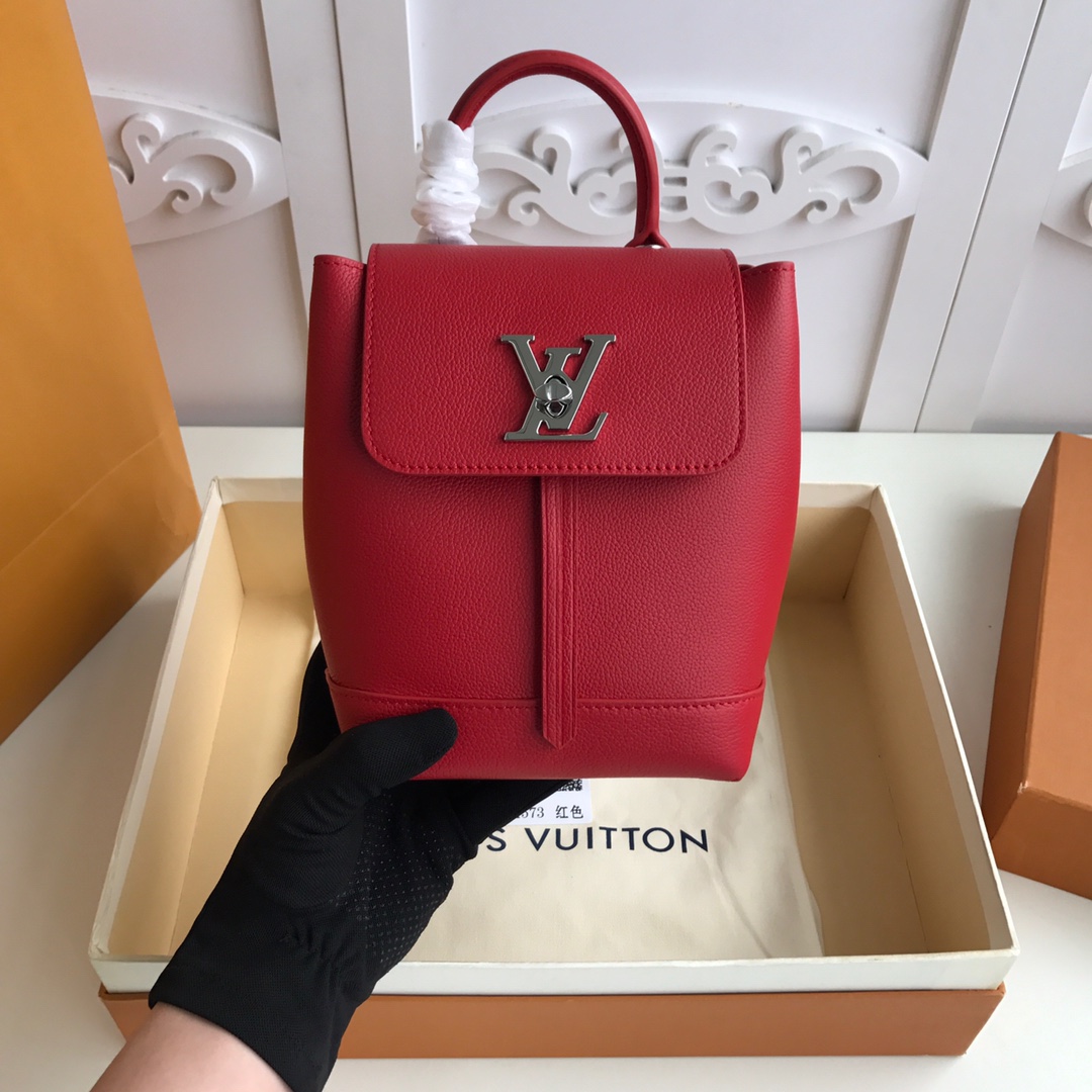 l0vis Vvtt0n mini lockme backpack calfskin leather red m54573 16 x 19.4 x 10 cm