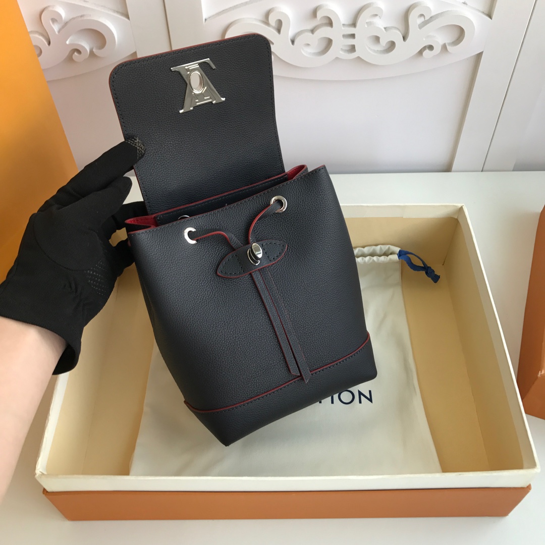 l0vis Vvtt0n mini lockme backpack calfskin leather black and red m54573 16 x 19.4 x 10 cm