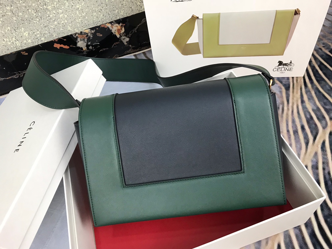 Ce1i*e medium frame bag in shiny smooth calfskin dark green and black 180263 25 x 17 x 8.5 cm