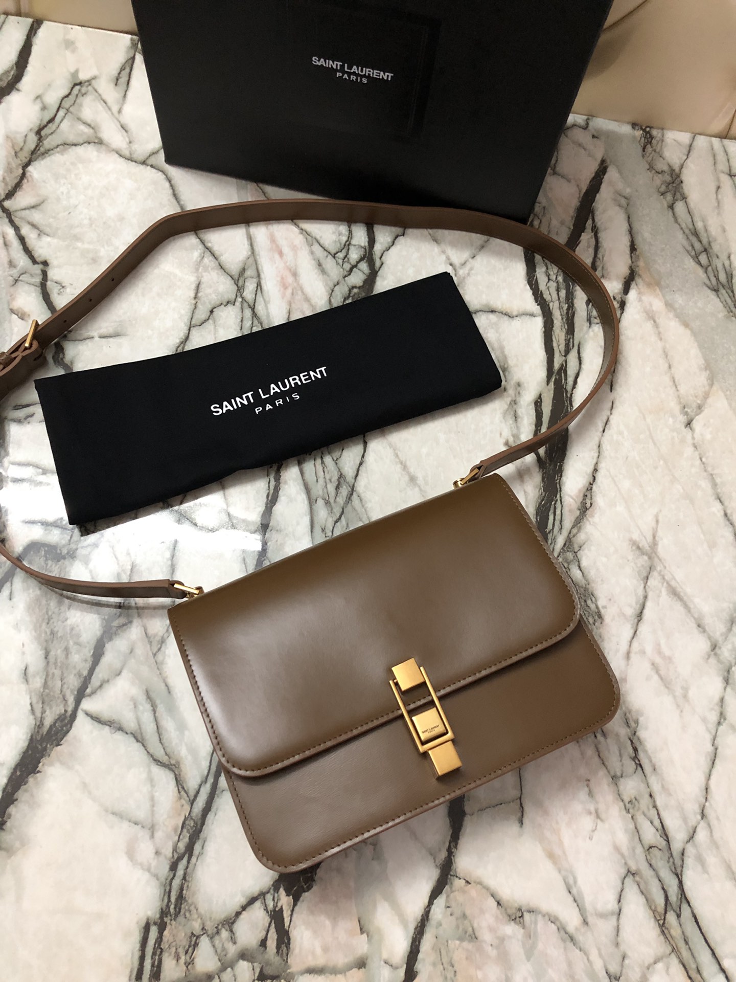 y51 le carre satchel in box leather bR1ck 6332141 23 x 17.5 x 6.5 cm