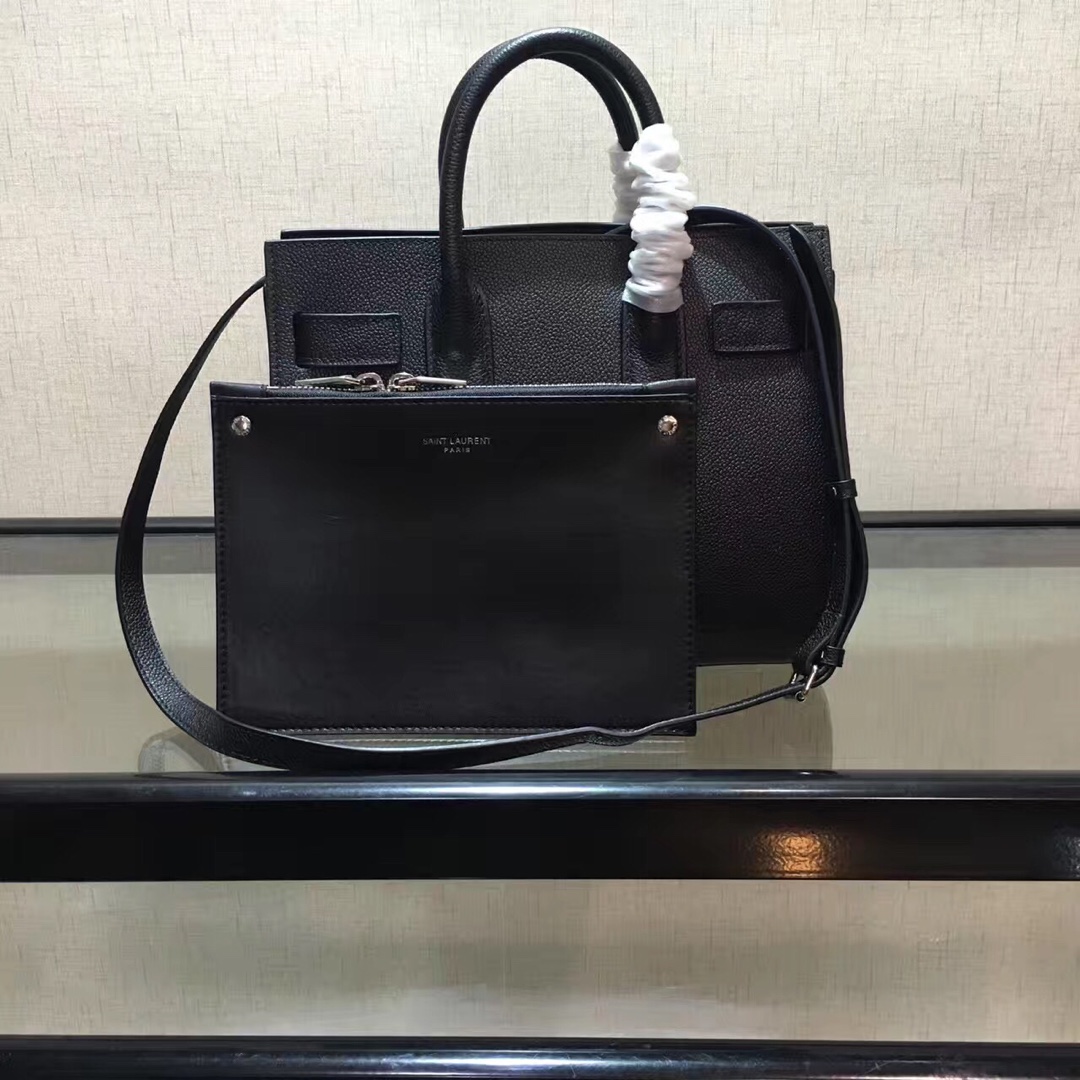 Y51 baby classic sac de jour in grained leather black 421863 26 x 21 x 13 cm
