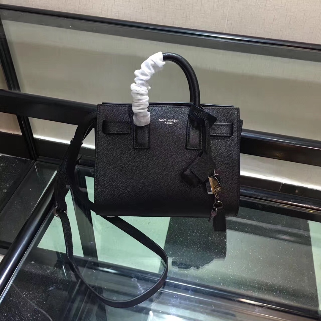 Y51 nano classic sac de jour in grained leather black 392035 22 x 18 x 11 cm