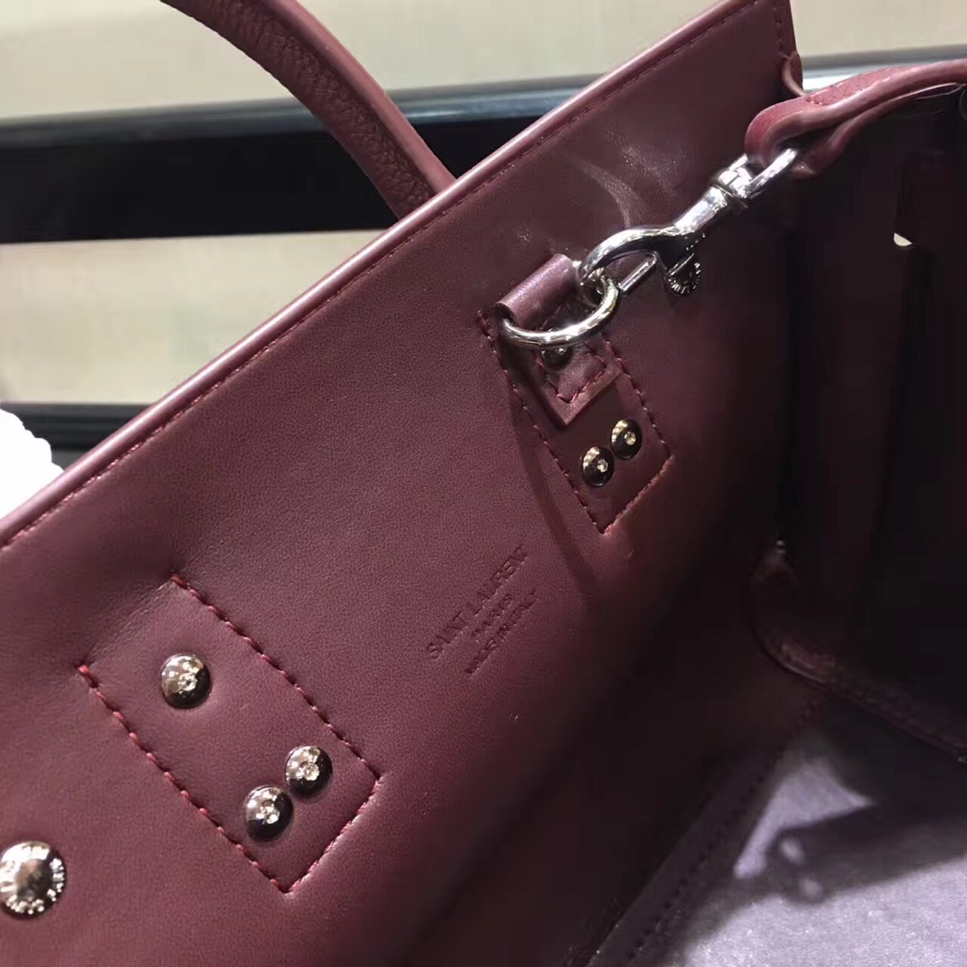 Y51 nano classic sac de jour in grained leather burgundy 392035 22 x 18 x 11 cm