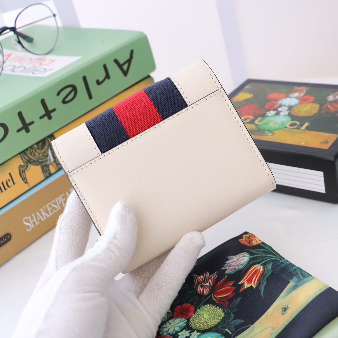 Gvc*1 sylvie tri-fold conpact wallet white 476081 11 x 9.5 x 3 cm