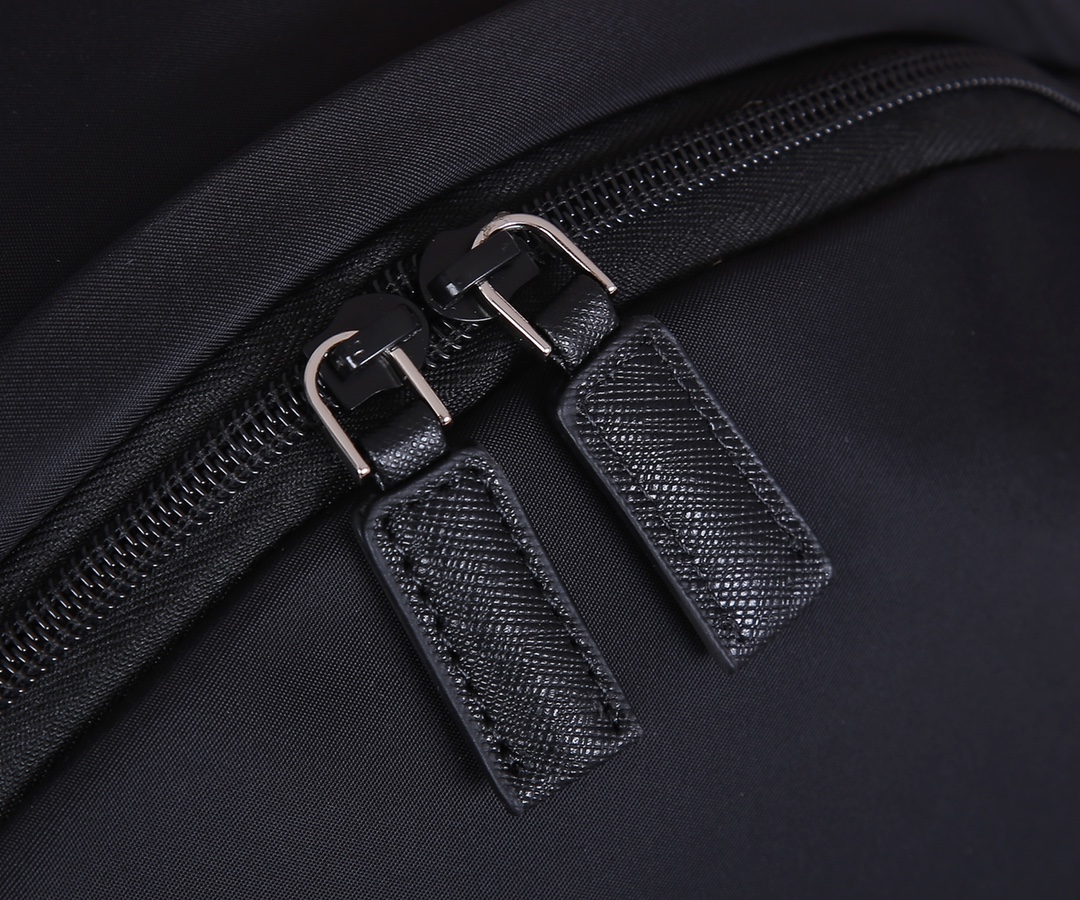 Pra*a nylon backpack black 2vz069 40 x 17 x 29 cm