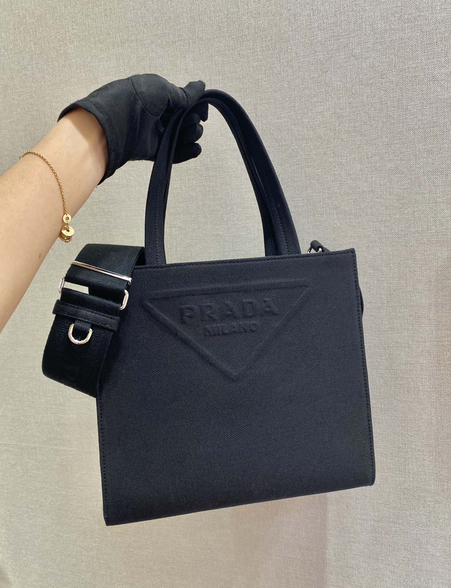 Pra*a drill tote bag black 1bg382 26 x 23.5 x 9 cm