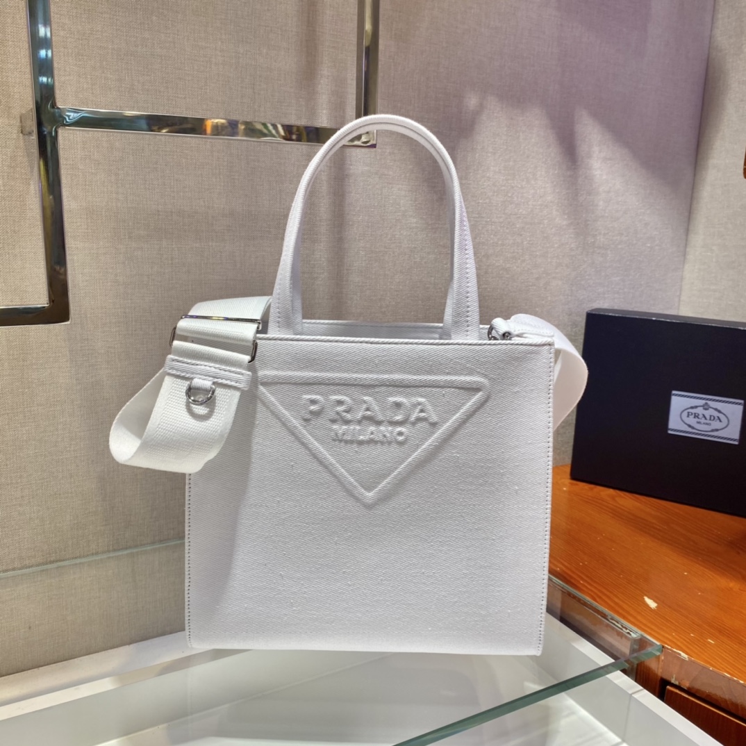 Pra*a drill tote bag white 1bg382 26 x 23.5 x 9 cm
