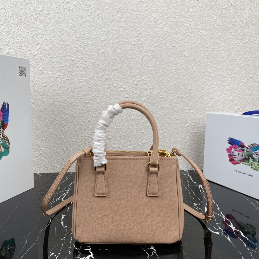 Pra*a micro galleria saffiano leather bag pink beige 1ba906 20 x 15 x 9.5 cm