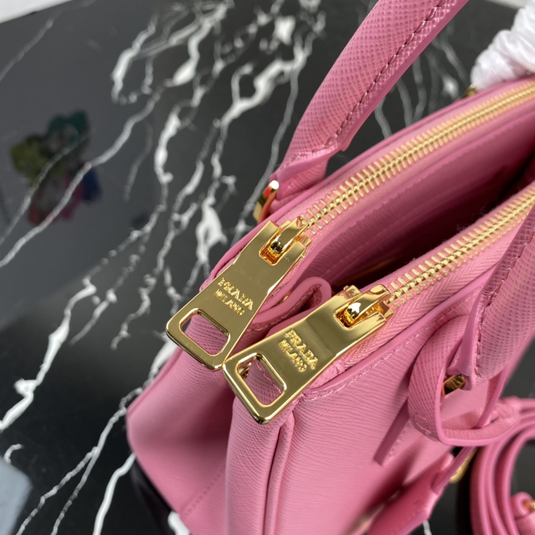 Pra*a micro galleria saffiano leather bag pink 1ba906 20 x 15 x 9.5 cm