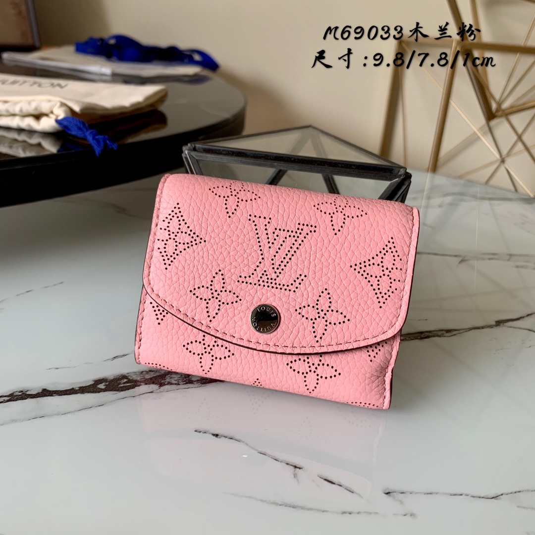 l0vis Vvtt0n iris xs wallet monogram perforations pink m67499 9.8 x 7.8 x 1 cm