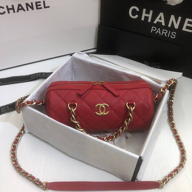 Ch**el extra mini bowling bag in red as1899 16 x 22 x 12 cm