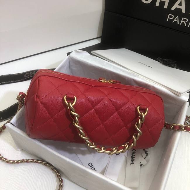 Ch**el extra mini bowling bag in red as1899 16 x 22 x 12 cm