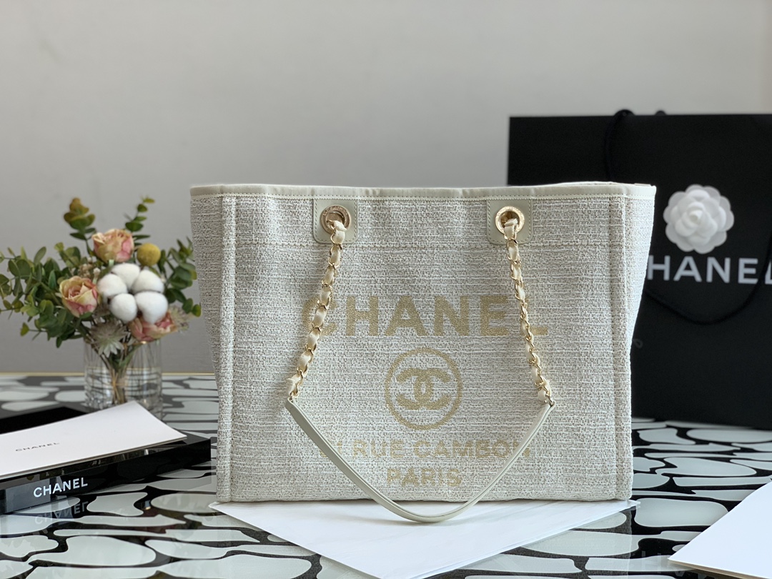 Ch**el deauville tote bag white 34 cm