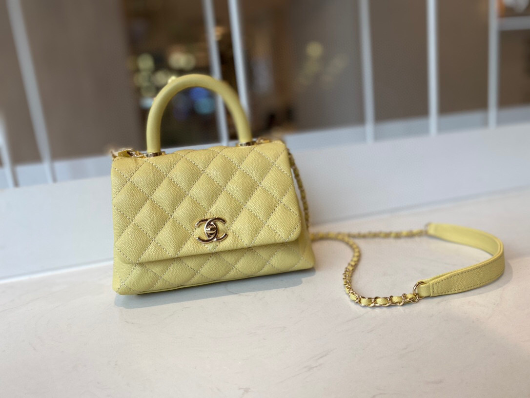 Ch**el extra mini coco handle bag grained leather yellow as2215 13 × 19 × 9 cm