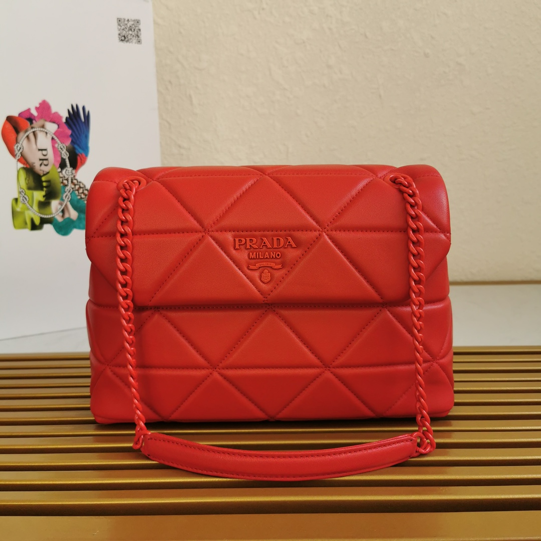 Pra*a large nappa leather Pra*a spectrum bag red 1bd231 27 × 18.5 × 9 cm