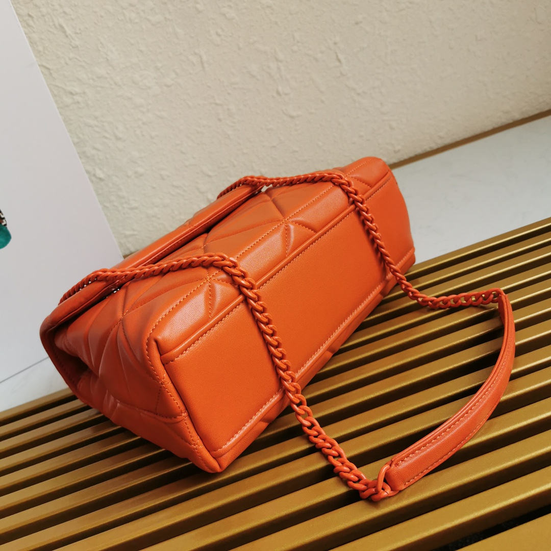 Pra*a large nappa leather Pra*a spectrum bag orange 1bd231 27 × 18.5 × 9 cm