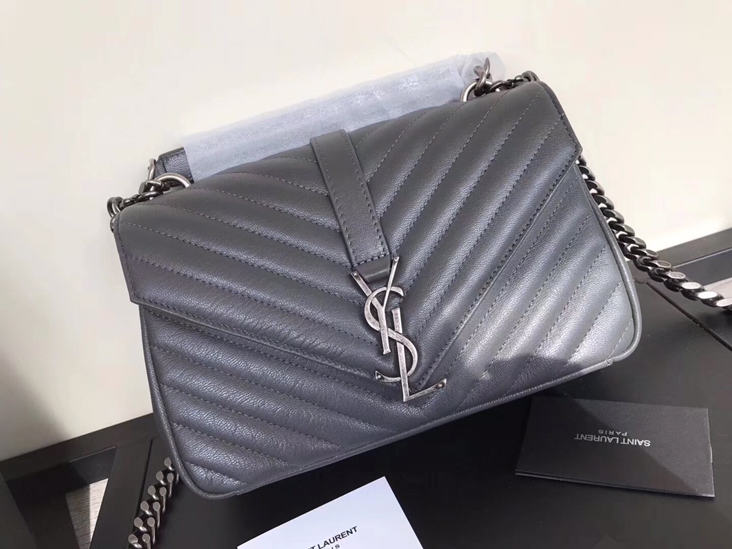 Y51 medium college in matelassÉ leather silver metal grey 600279 24 x 17 x 7 cm