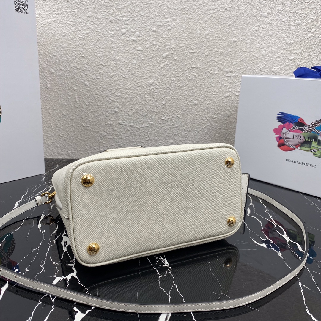 Pra*a saffiano leather tote white 1bn012 24 × 20 × 12.4 cm