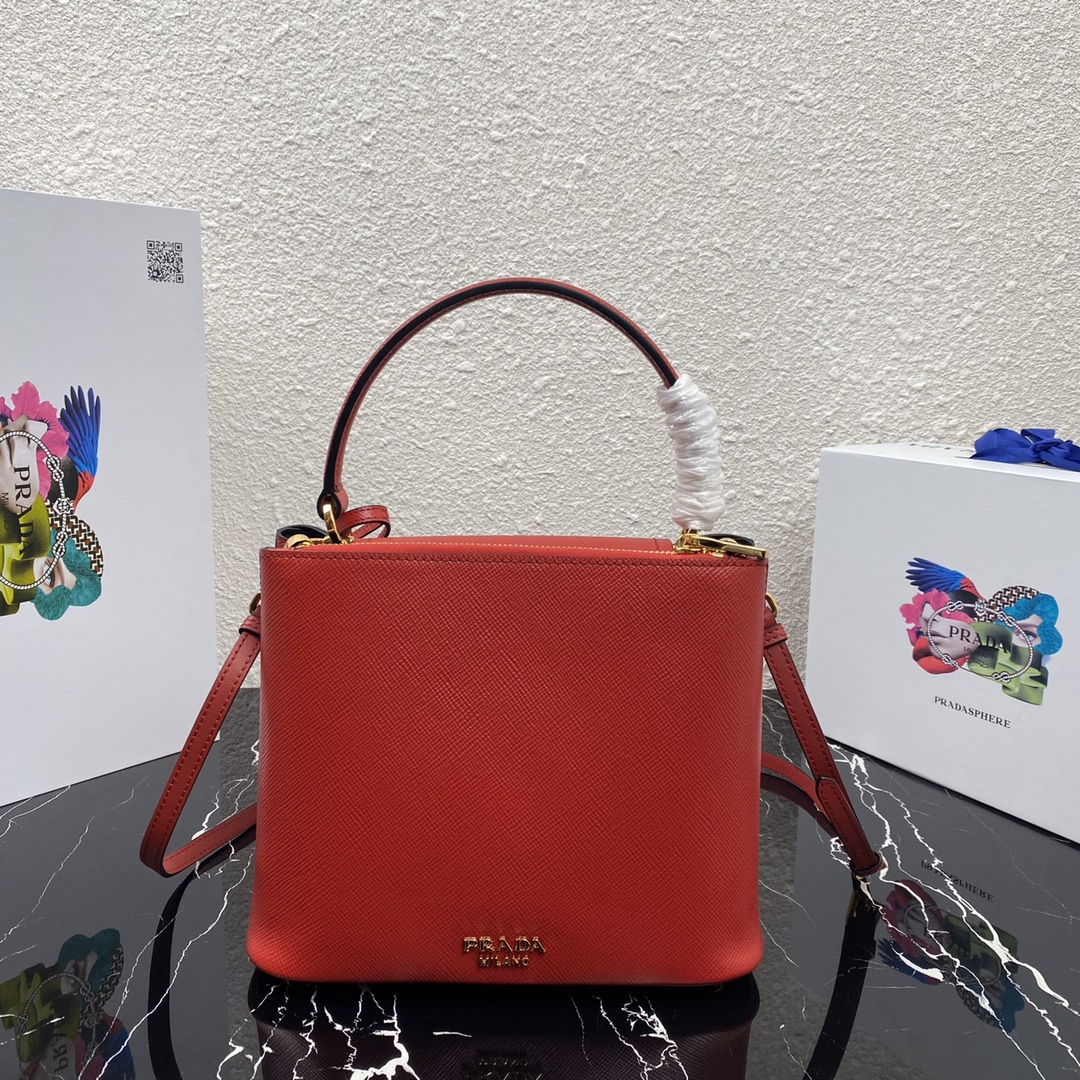 Pra*a saffiano leather tote red 1bn012 24 × 20 × 12.4 cm