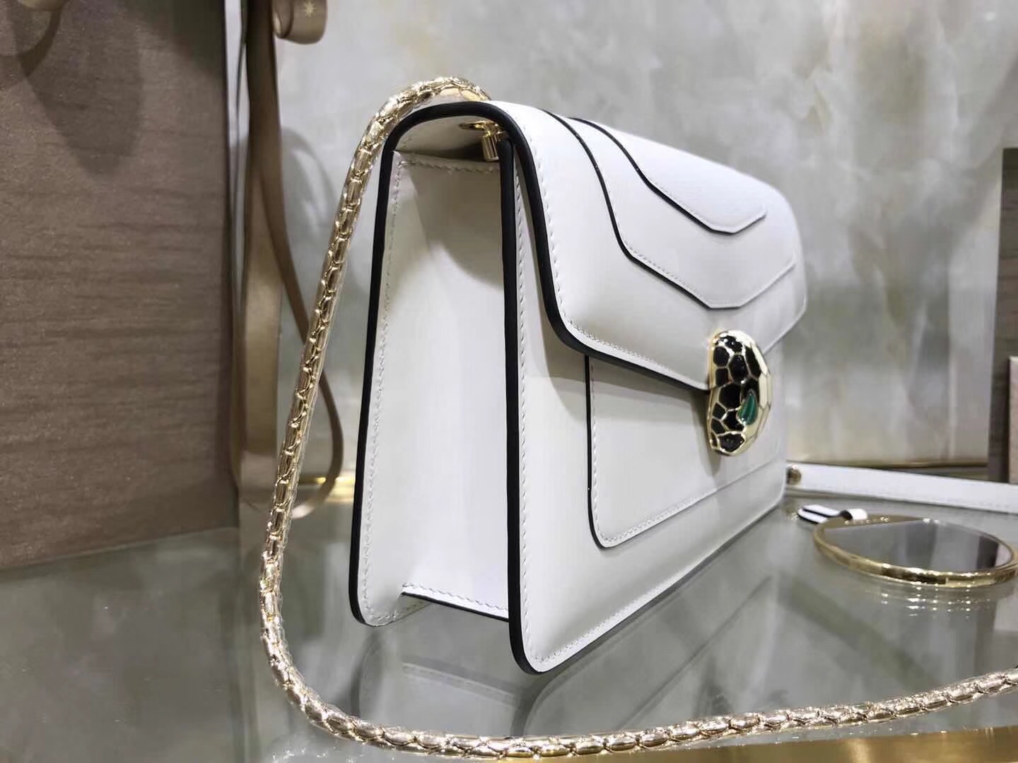 Bv1g*ai serpenti forever shoulder bag calfskin leater white 38102 22 x 13 x 6 cm