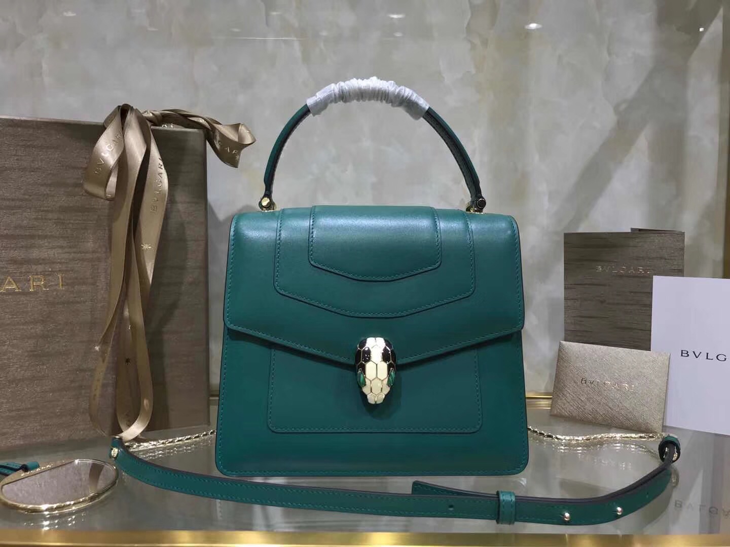 Bv1g*ai serpenti forever crossbody bag leather emerald green 39778 20 x 16 x 9 cm