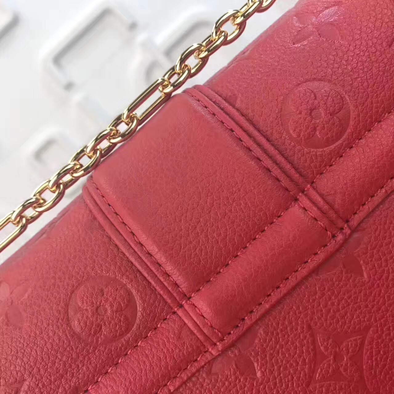 l0vis Vvtt0n saint sulpice bag monogram empreinte leather red m43393 25 x 16.5 x 9 cm