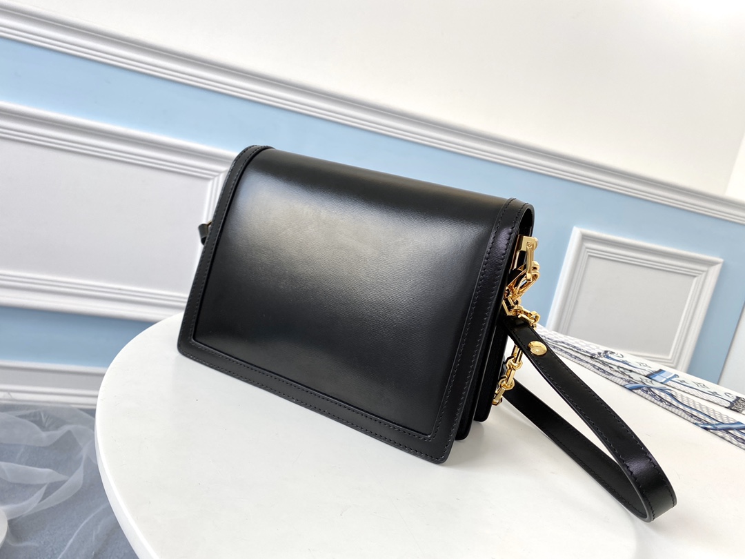 l0vis Vvtt0n dauphine lugano mm leather black m55821 25 x 17 x 10.5 cm