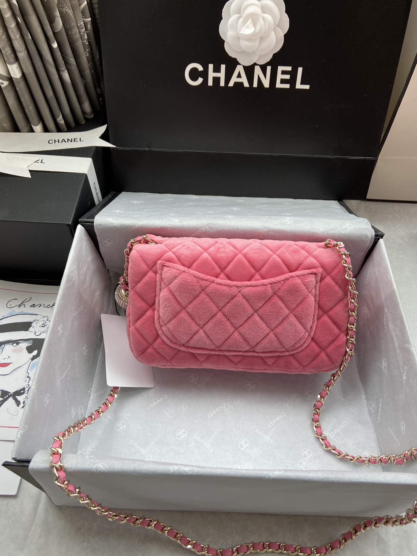 Ch**el charm strap flap bag velvet pink as1787 20 cm