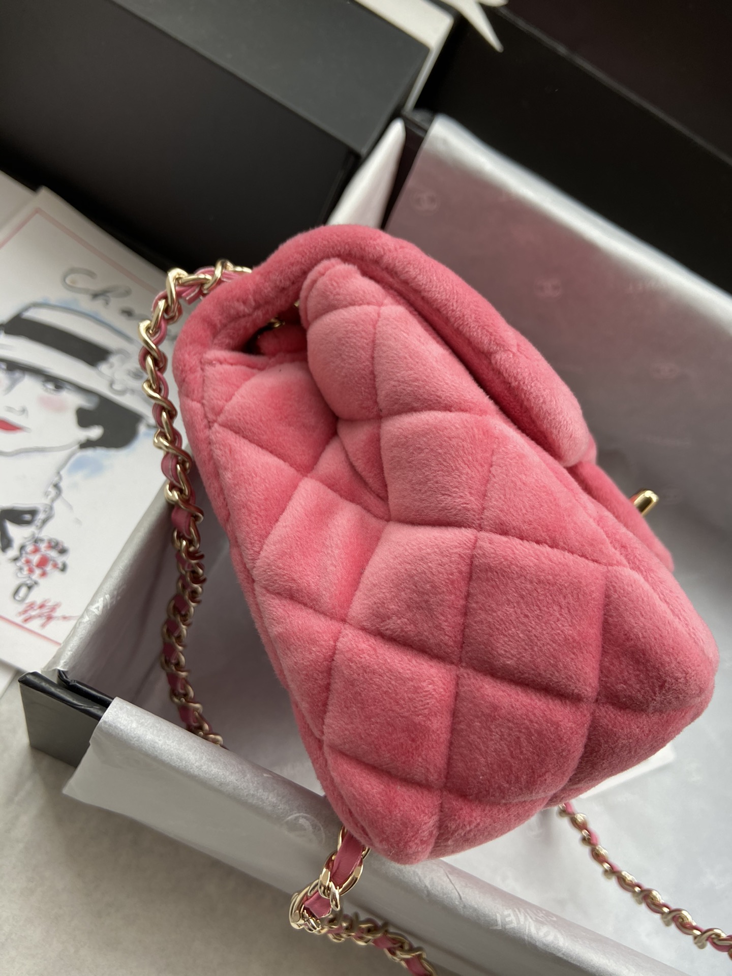 Ch**el small charm strap flap bag velvet pink as1786 17 cm