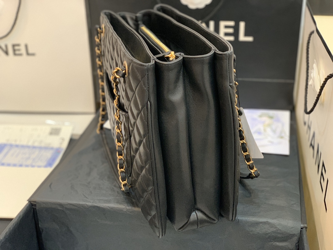 Ch**el large coco vintage timeless tote bag leather black a57030 35 x 11 x 27 cm