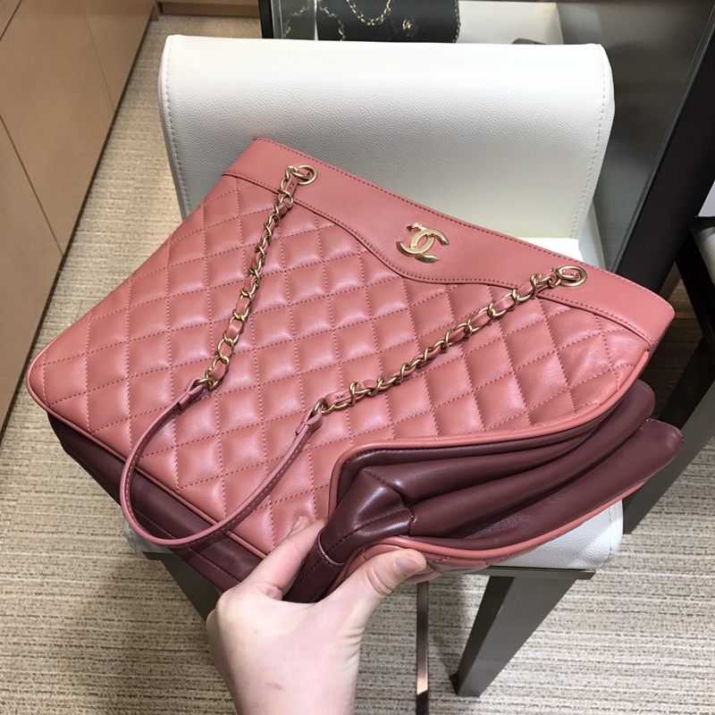 Ch**el large coco vintage timeless tote bag leather pink a57030 35 x 11 x 27 cm