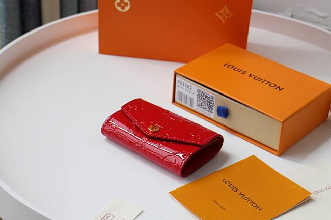 l0vis Vvtt0n 6 key holder red m90902 10 x 7 x 2 cm