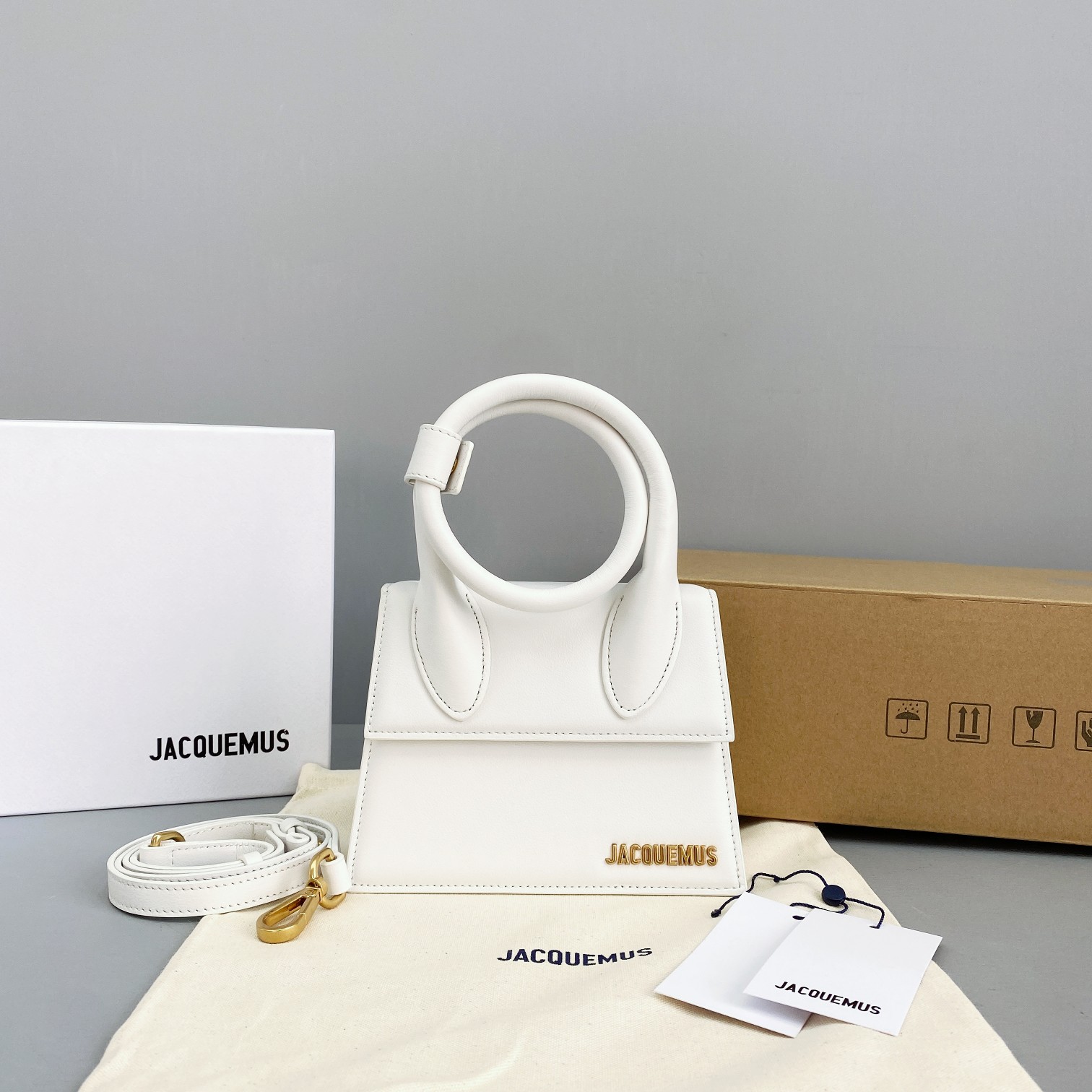 Ja*qvemvs small le chiquito leather white 213ba02 18 x 15.5 x 8 cm