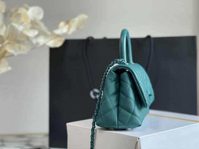 Ch**el mini coco handle grained calfskin cobalt green a92991 24 x 14 x 6.5 cm