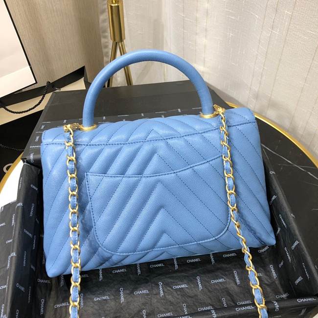 Ch**el small coco grained calfskin v quilting flap bag blue a92991 28.5 x 18.25 x 11.75 cm