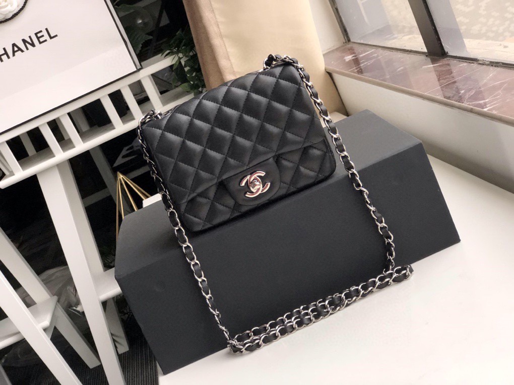 Ch**el mini flap bag lambskin silver metal black a35200 17cm