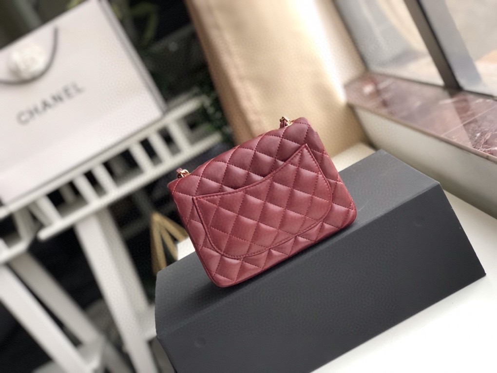 ch**el mini flap bag lambskin G01den metal burgundy a35200 17cm