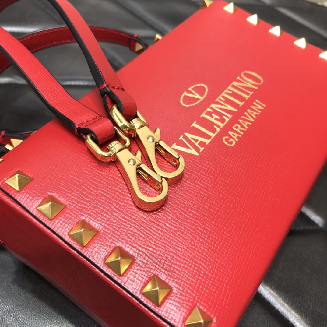 Va1e*ntin0 rockstud alcove grainy calfskin box bag red ww2b0j73wax 19 x 12 x 8 cm