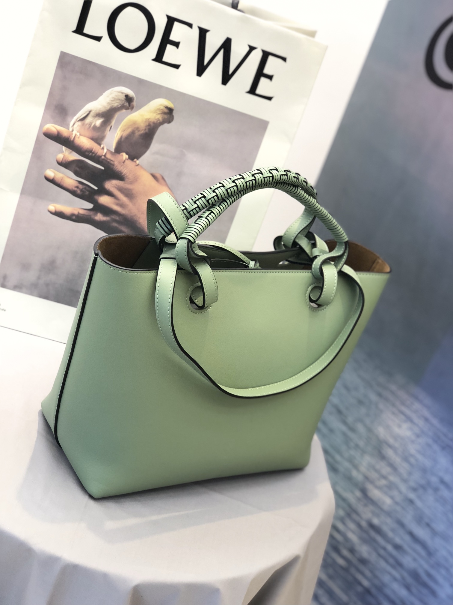 L0ew* small anagram tote classic calfskin mint a717s72x02 29 x 14 x 25 cm
