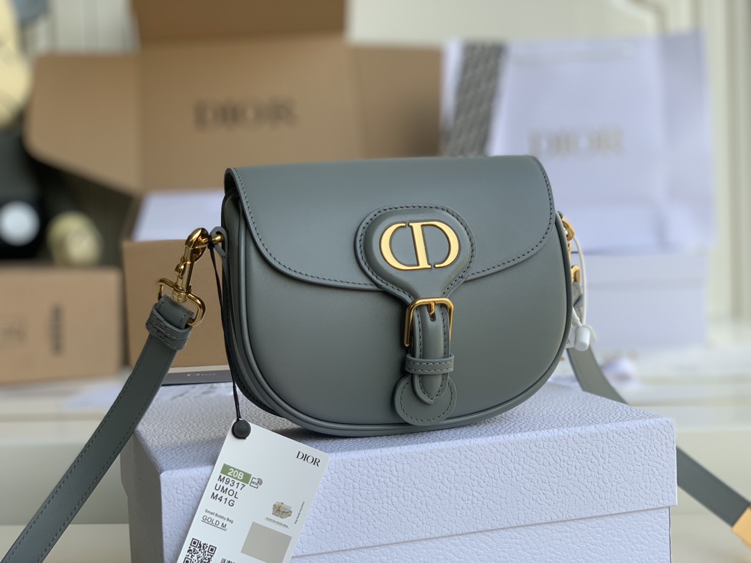 D10r small bobby bag box calfskin grey m9317 18 x 14 x 5 cm