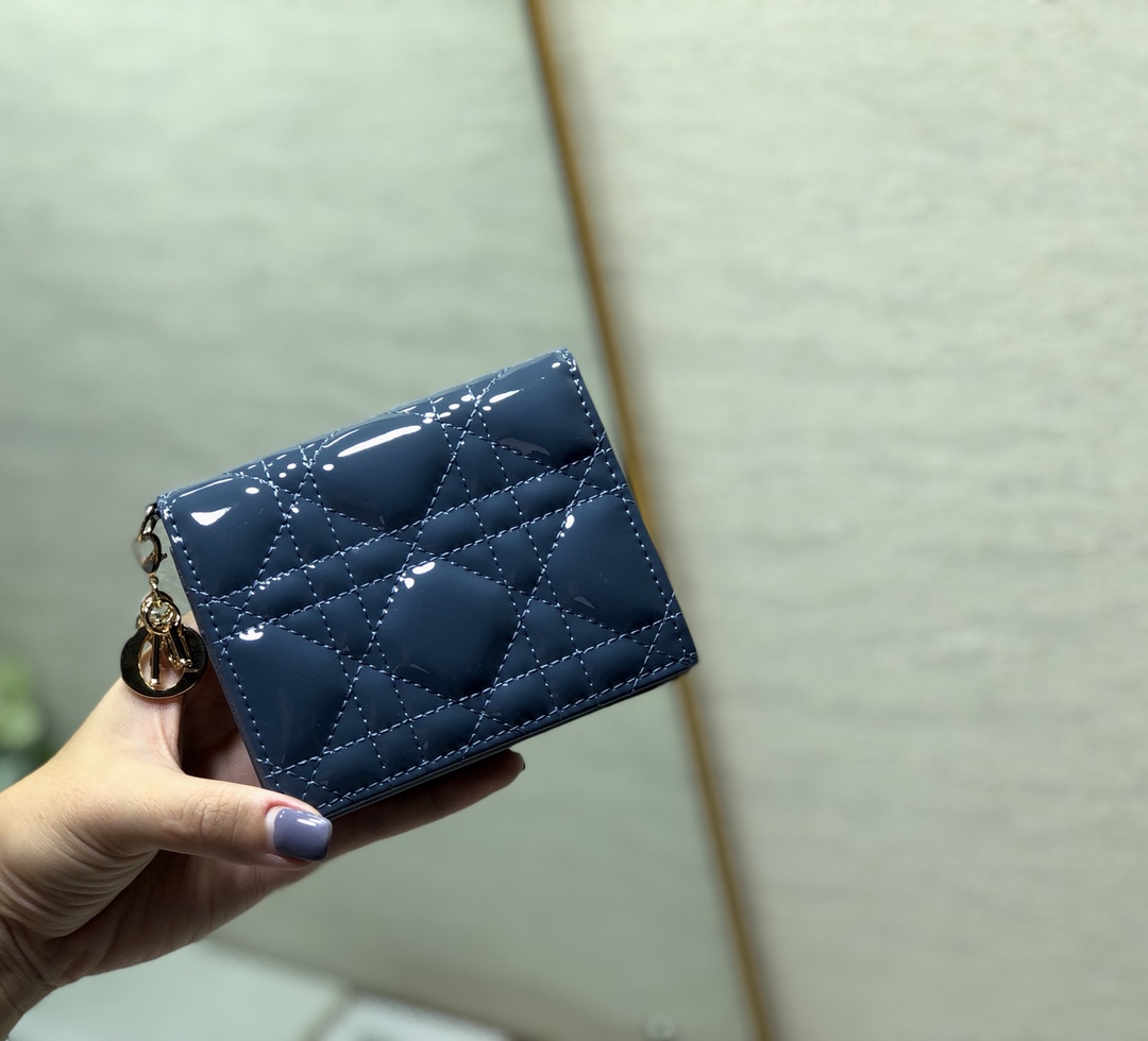 D10r small wallet patent cannage calfskin blue 11 x 9 cm