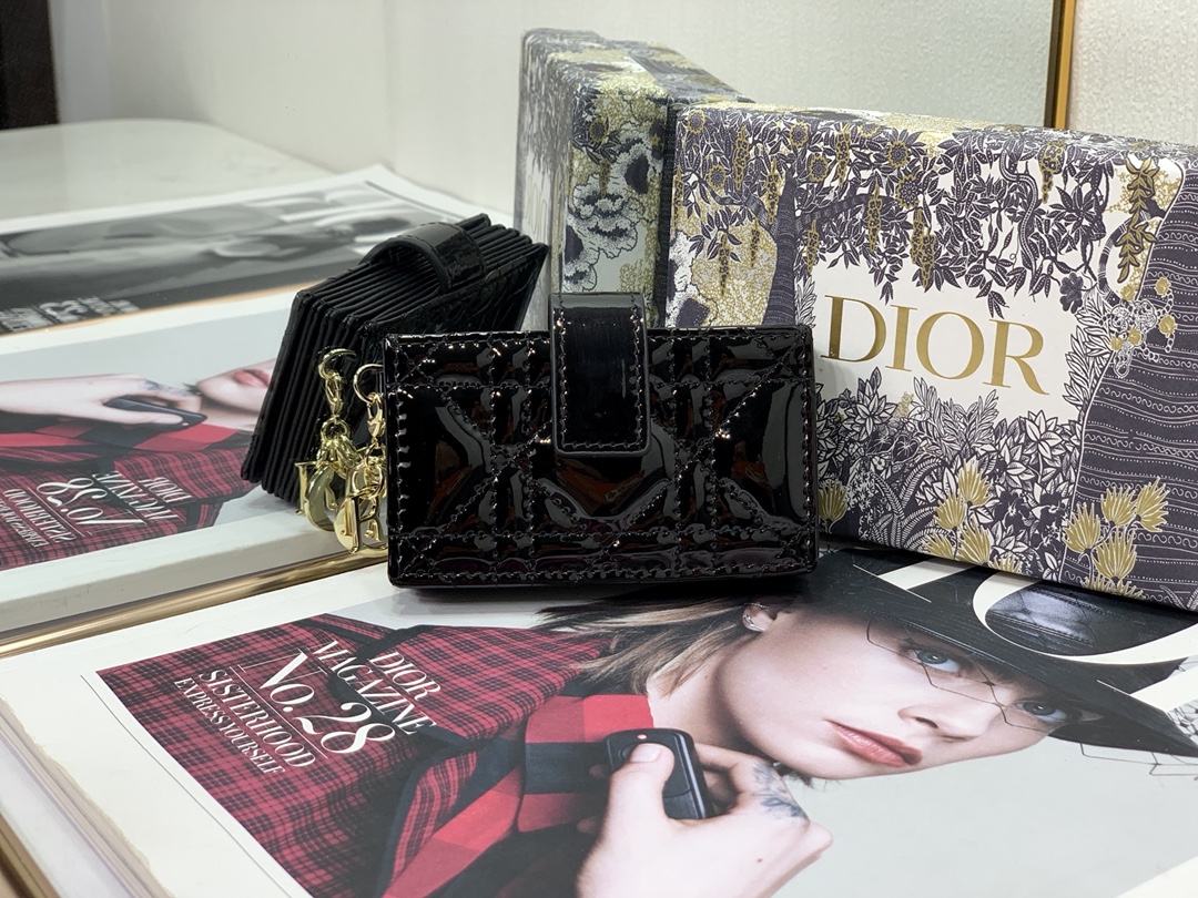 D10r lady D10r 5-gusset card holder patent cannage calfskin black s0074 10.5 cm