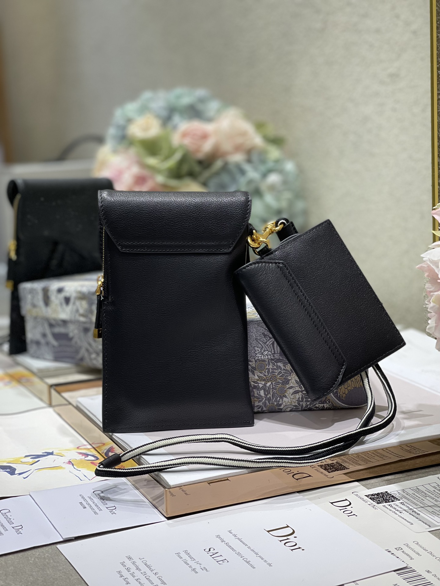 D10r saddle multifunction pouch leather black 18.5 x 12 x 7.5 cm