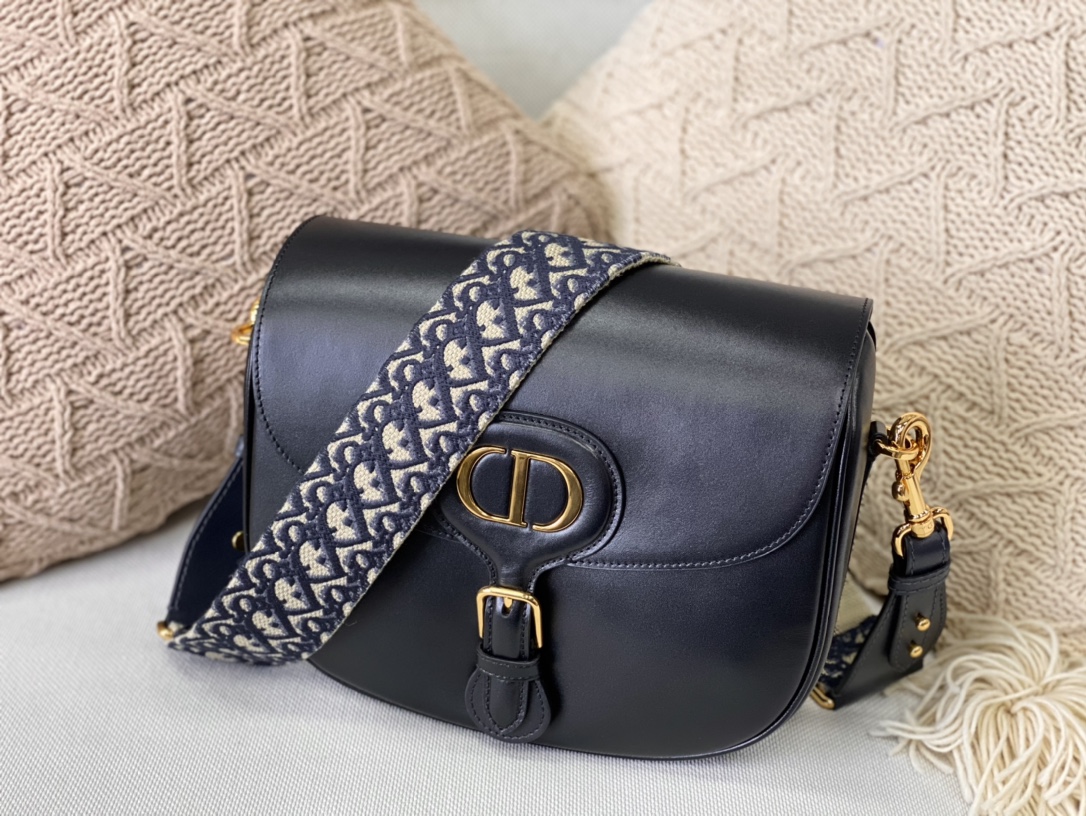 D10r large bobby bag box calfskin black m9320 27 x 8 x 19.5 cm