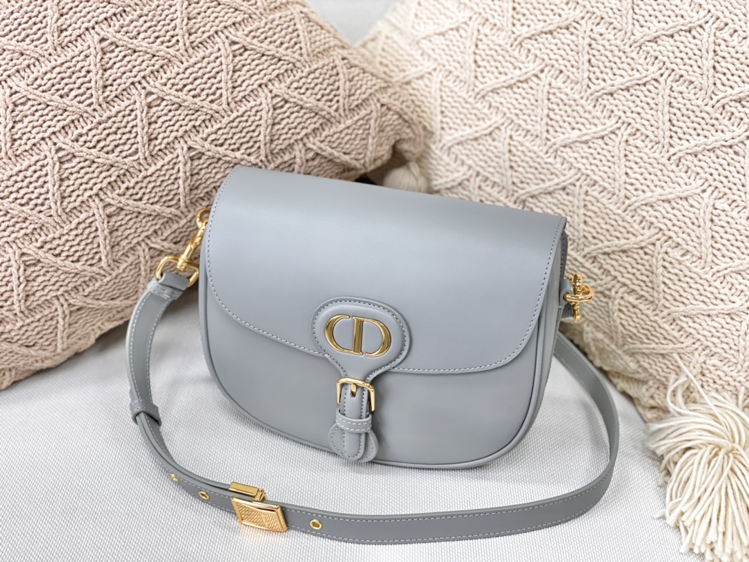 D10r medium bobby bag box calfskin gray m9319umol 22 x 17 x 6 cm