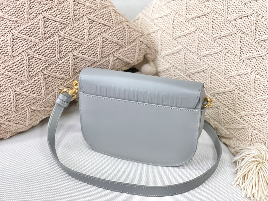 D10r medium bobby bag box calfskin gray m9319umol 22 x 17 x 6 cm