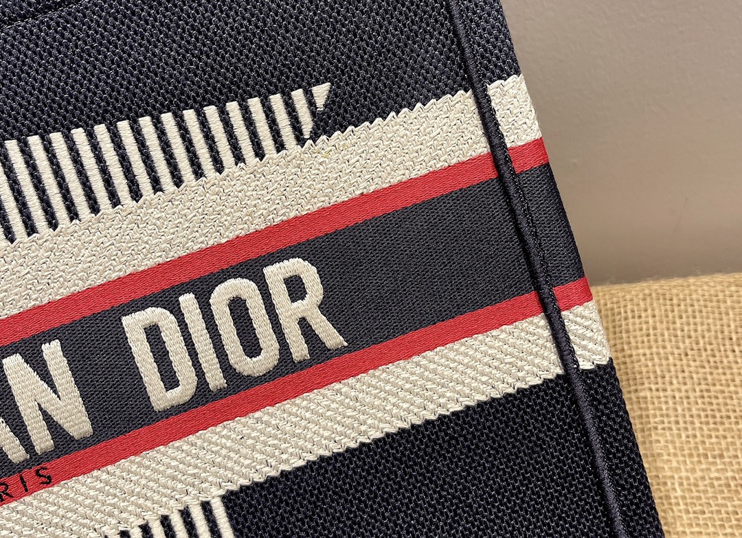 D10r small D10ralps book tote black three-tone embroidery m1296 36 cm