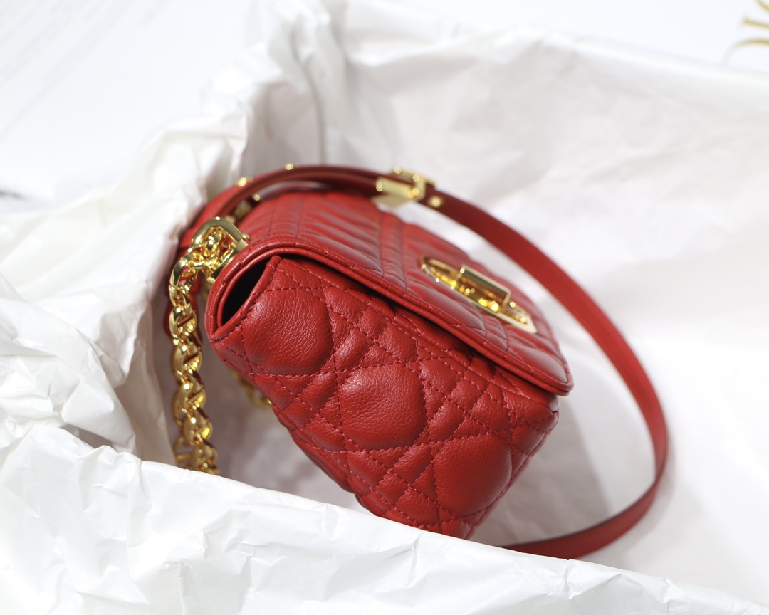 d10r small caro bag S*pple cannage calfskin red m9241 20 x 12 x 7 cm
