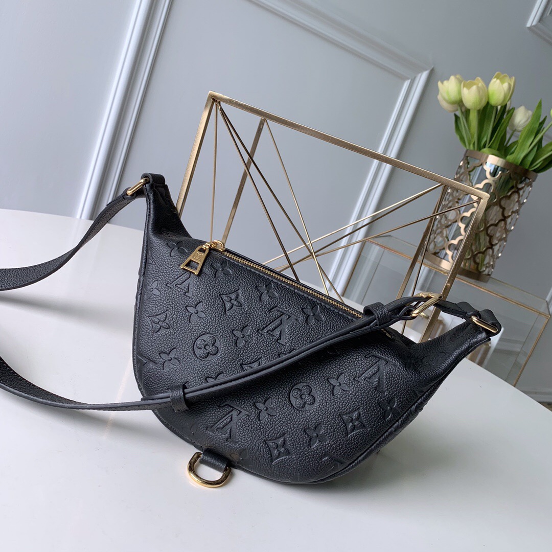 l0vis Vvtt0n bumbag monogram empreinte leather black m44812 37 cm