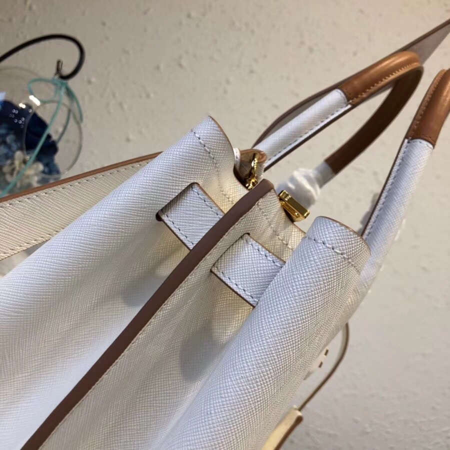 Pra*a top handle tote bag leather white/brown 1bg148 33 × 24 × 14.5 cm
